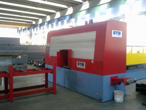 Segatrice automatica a nastro BTM 620 Usata - Plastin Gold